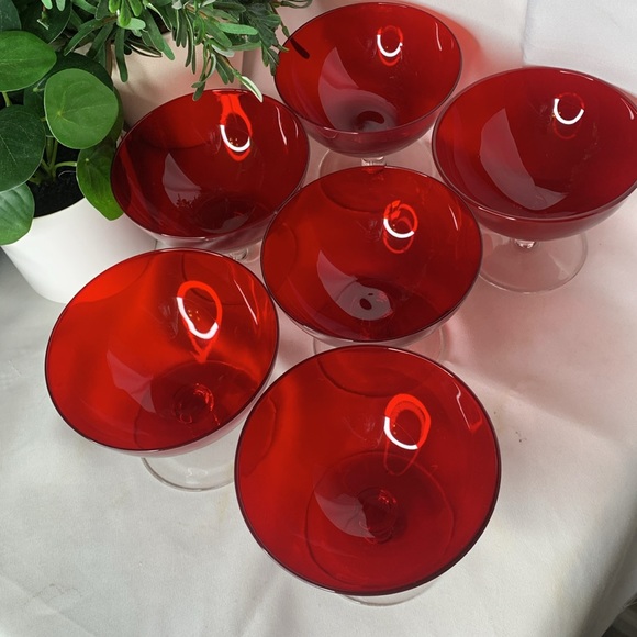 Set of 6 vintage ruby red low sherbet / champagne / dessert cups / glasses - Picture 6 of 11